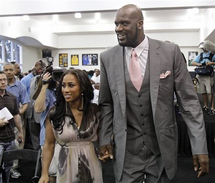 续约锁定发 续约锁定发